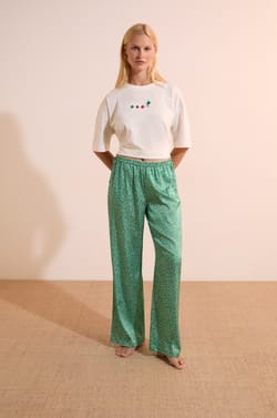 Pantalon de pyjama satin&eacute; &agrave; motifs;${refinementColor}