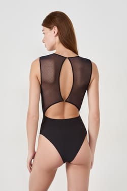Body en dentelle;${refinementColor}