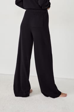 Weite Pyjama-Hose;${refinementColor}