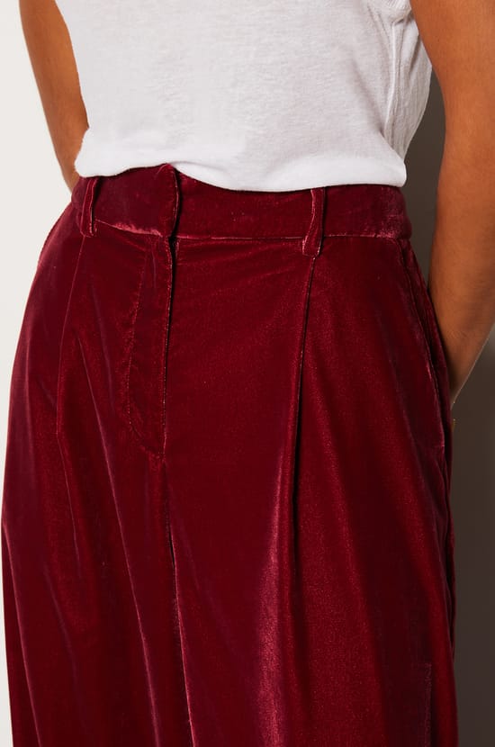 Pantalon fluide en velours;${refinementColor}