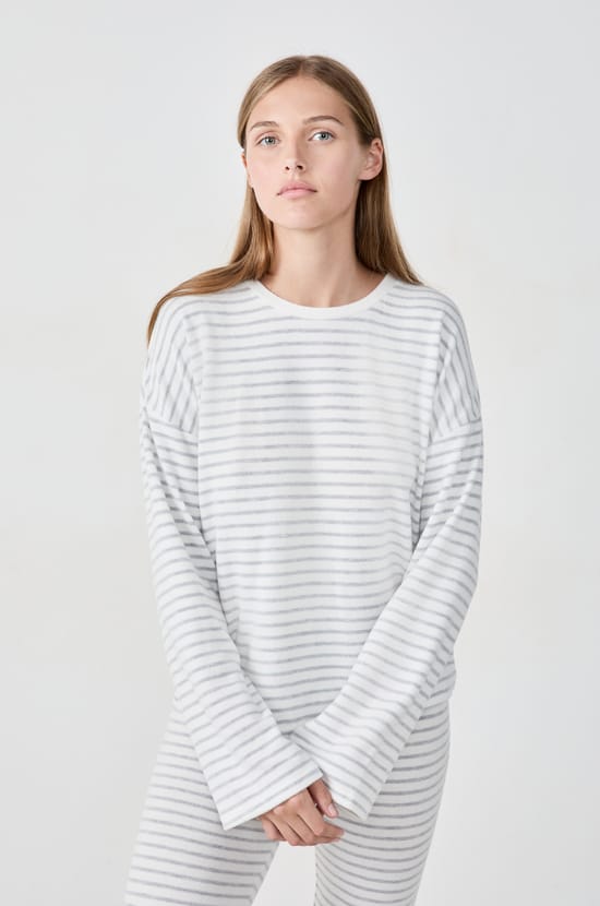 Pruhovaná mikina;${refinementColor}