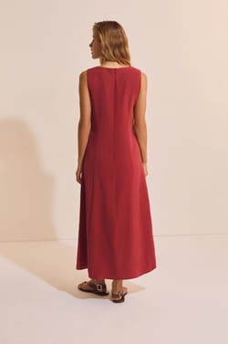 Robe longue sans manches;${refinementColor}