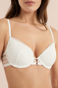 Bra N.4 - The Lightly Lined Lace;${refinementColor}