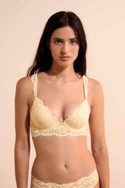 BH N.2 - Der Push-up-BH mit tiefem Dekollet&eacute;;${refinementColor}