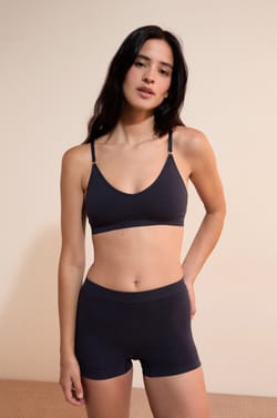 Seamless Boyshort in Organic Cotton;${refinementColor}