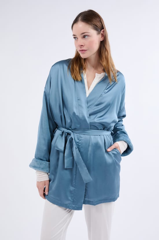 Satin Robe;${refinementColor}