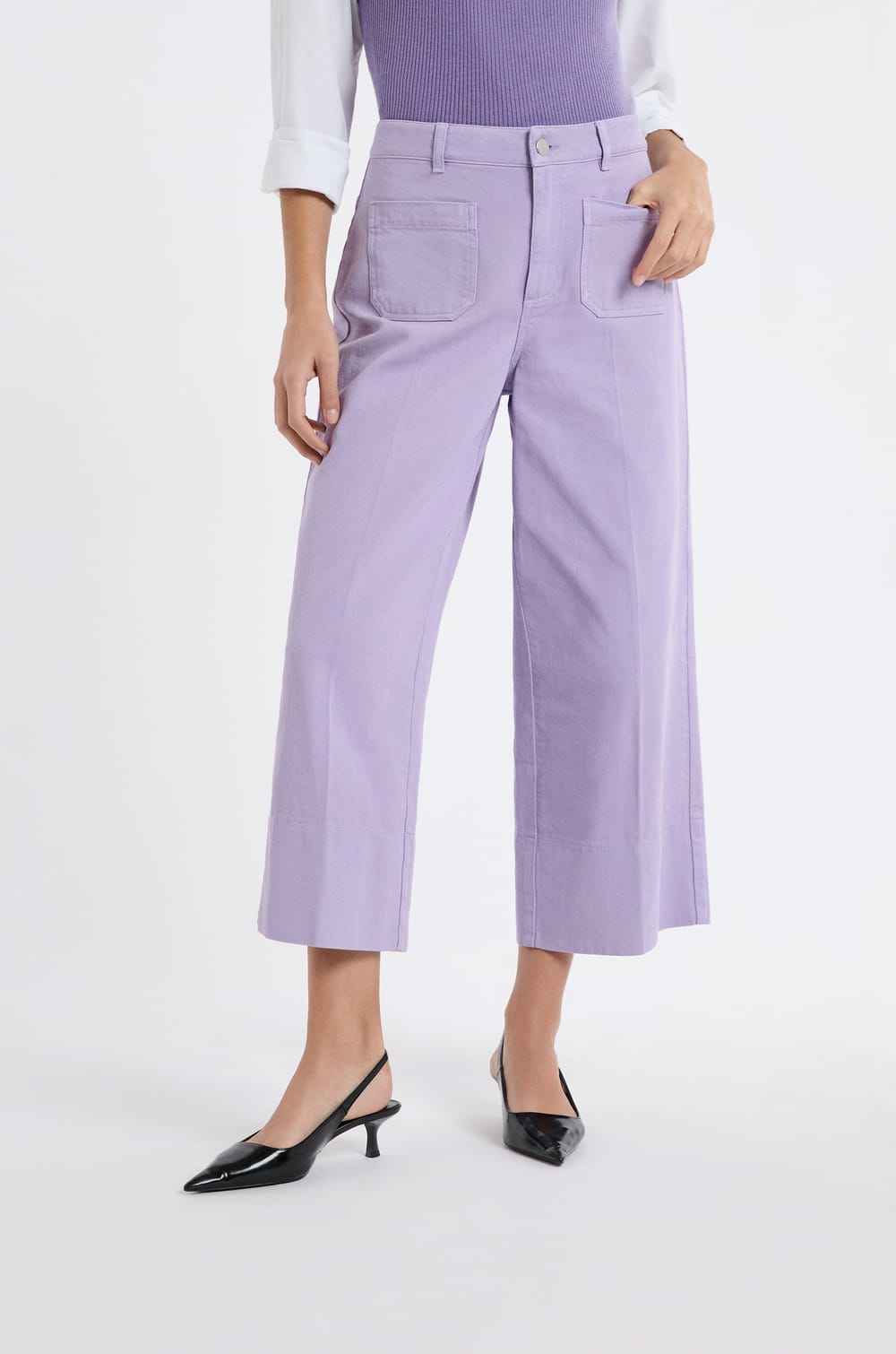 Straight Jeans with Front Pockets;${refinementColor}