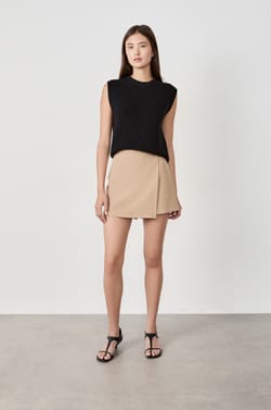 Pull sans manches;${refinementColor}