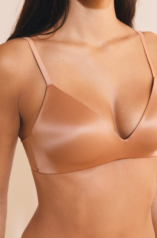 Wireless Triangle Bra;${refinementColor}