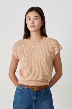 Pull manches courtes;${refinementColor}