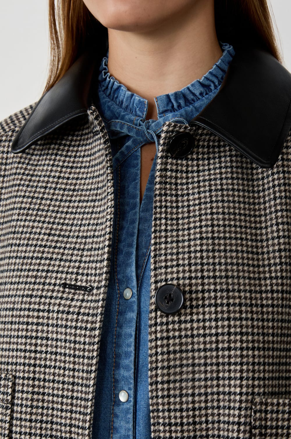 Blouson court en jacquard;${refinementColor}