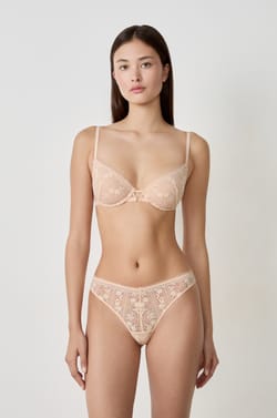 Lace Tanga;${refinementColor}