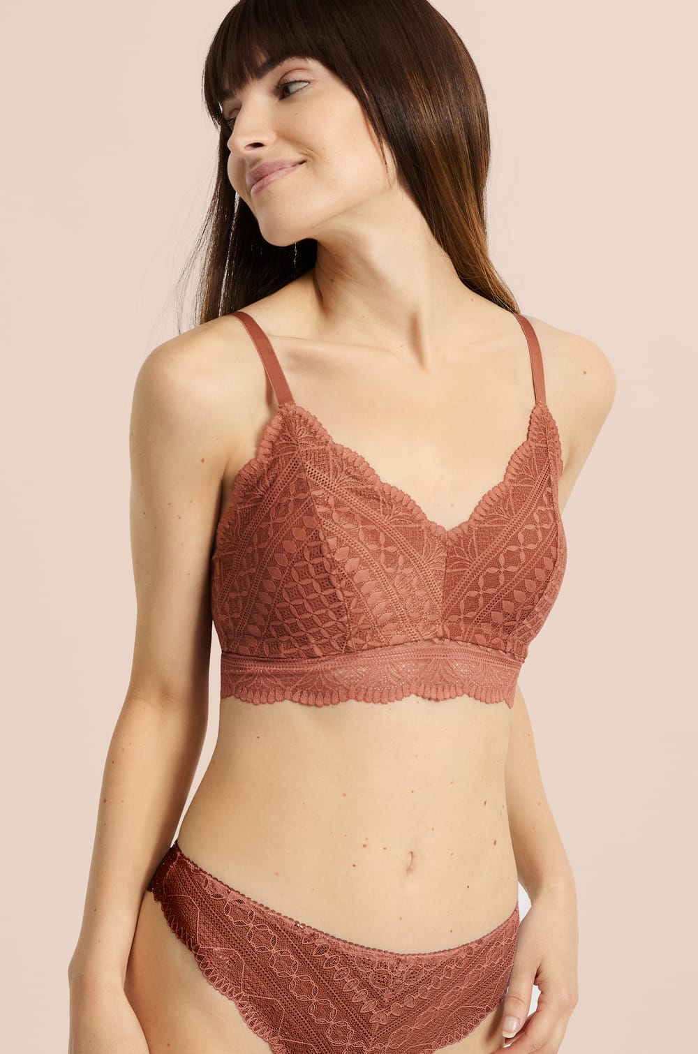 Wireless Triangle Bra Post-Mastectomy;${refinementColor}