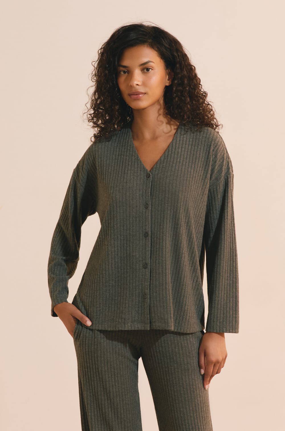 Gilet de pyjama c&ocirc;tel&eacute;;${refinementColor}