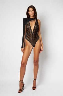 Body de encaje;${refinementColor}