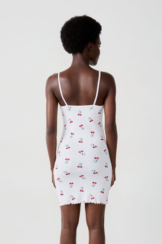 Short nightdress with thin straps in floral pointelle;${refinementColor}