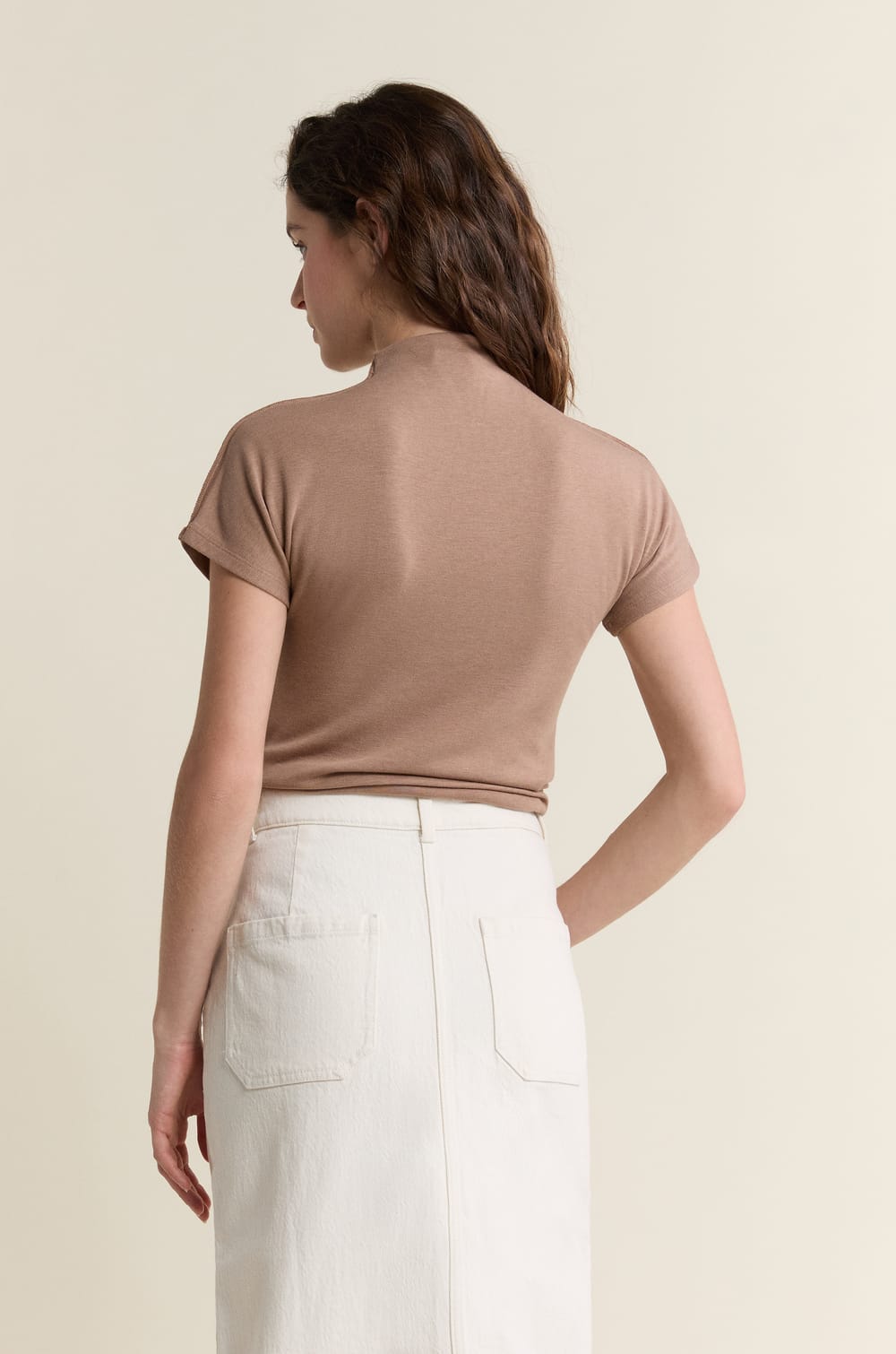 T-shirt &agrave; manches courtes &agrave; col montant;${refinementColor}