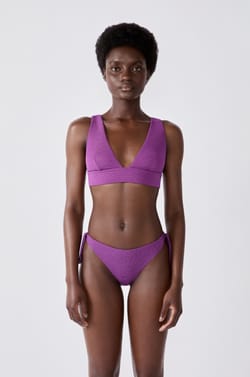 Triangle haut de maillot de bain brillant;${refinementColor}