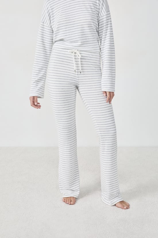 Pantalon de pyjama evasé;${refinementColor}