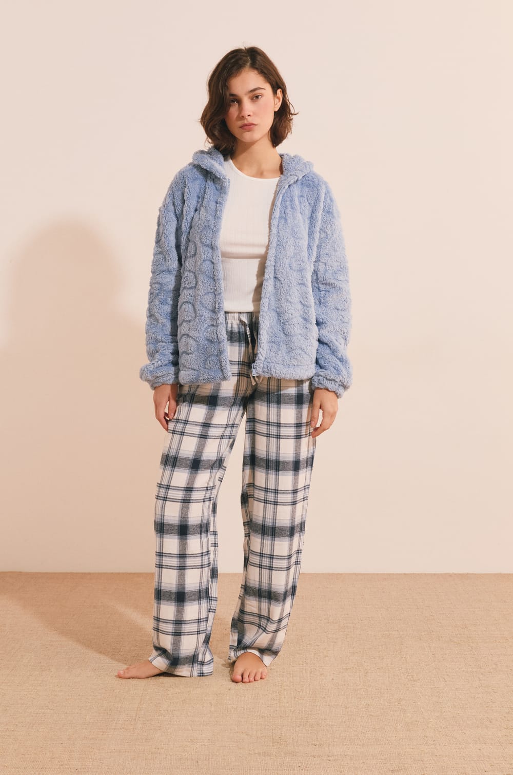 Ensemble de pyjama 3 pi&egrave;ces &agrave; carreaux;${refinementColor}