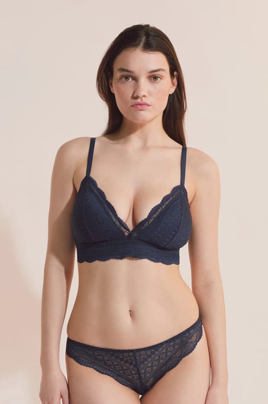 Soutien-gorge N.8 - Le triangle sans armatures;${refinementColor}