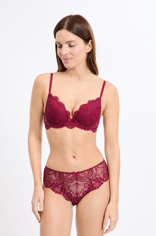 Lace Boyshort;${refinementColor}