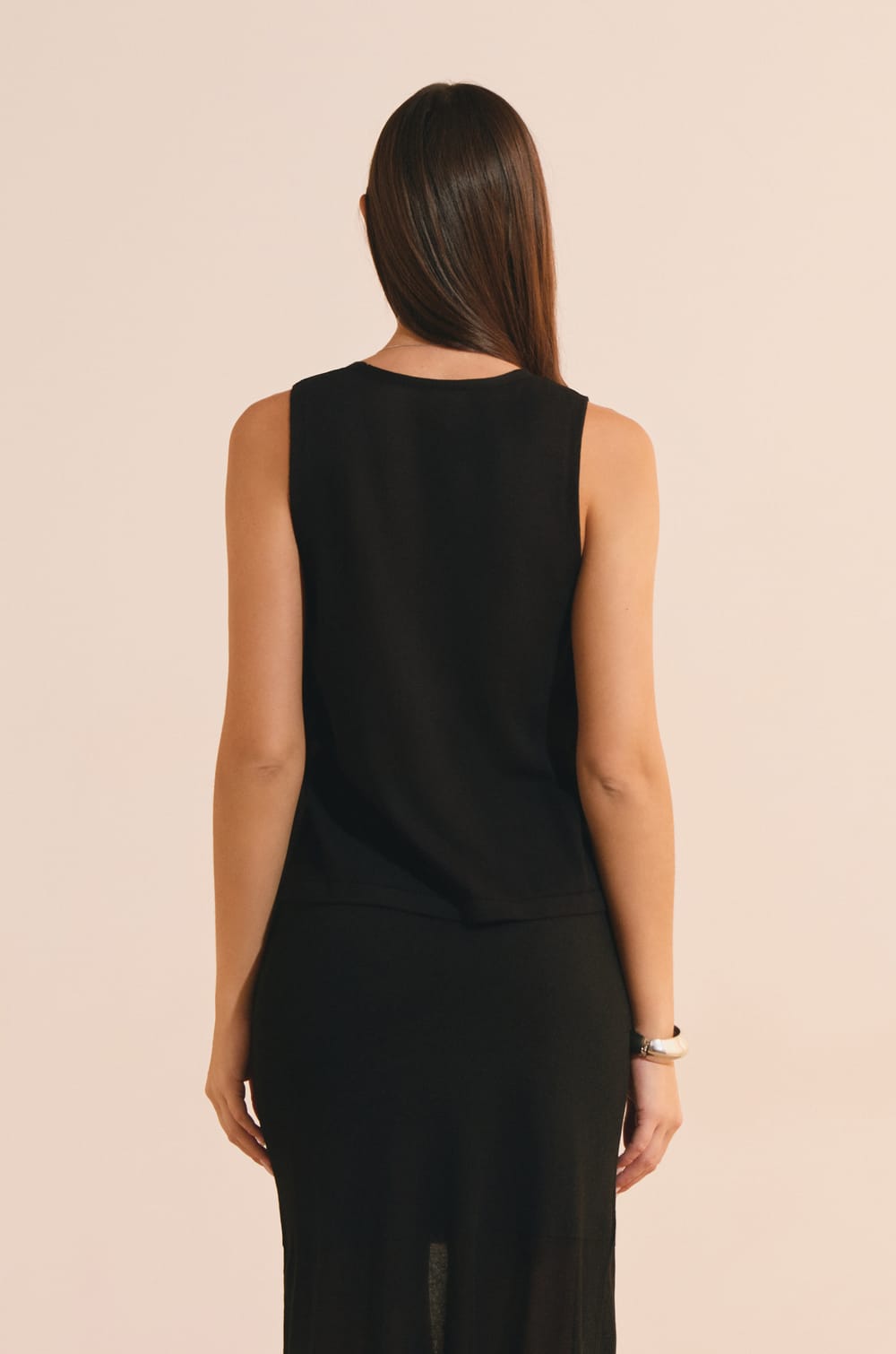 Flowy V-Neck Tank Top;${refinementColor}