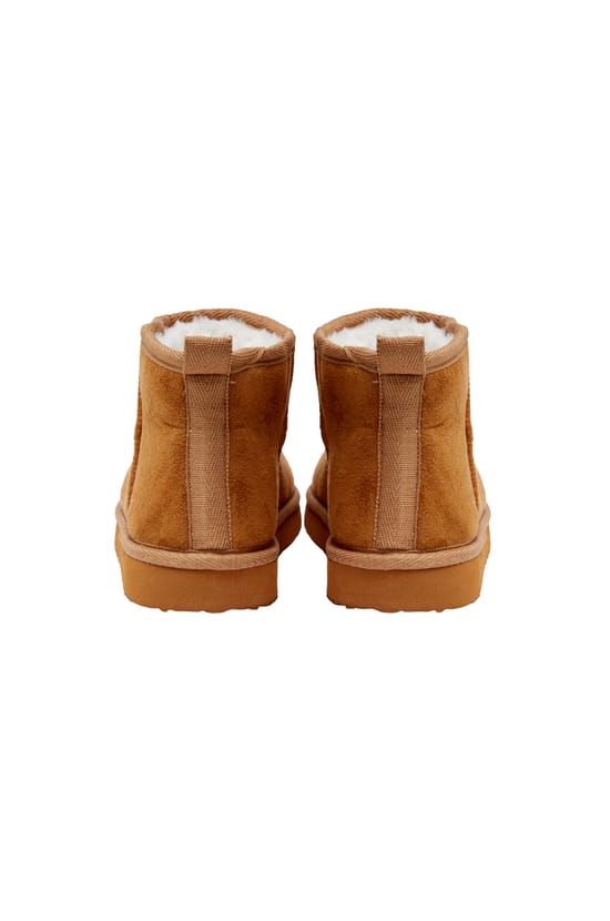 Chaussons bottines;${refinementColor}