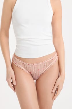 Slip met borduurwerk;${refinementColor}