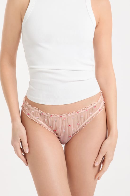 Slip met borduurwerk;${refinementColor}