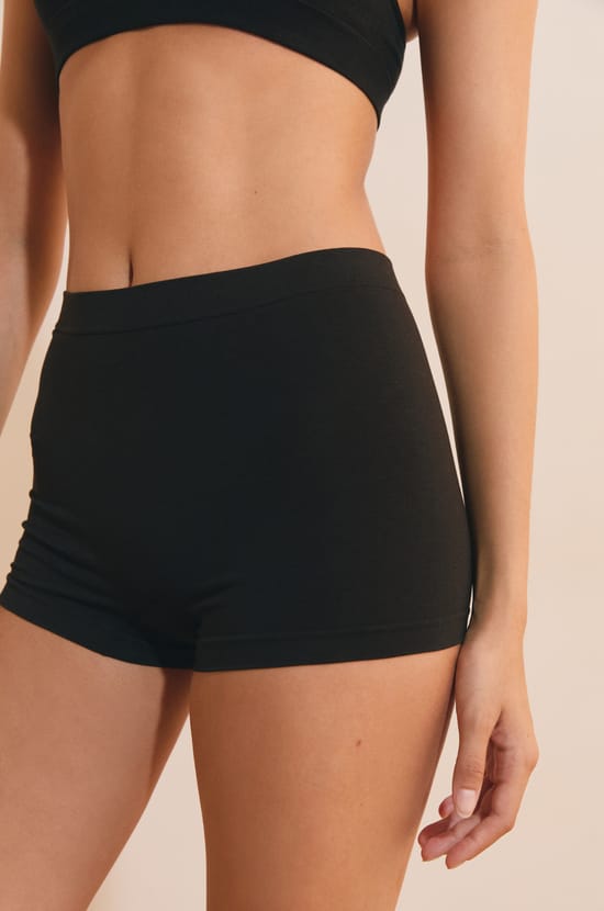 Seamless Boyshort in Organic Cotton;${refinementColor}