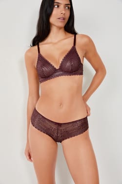 Underwired Lace Bra;${refinementColor}