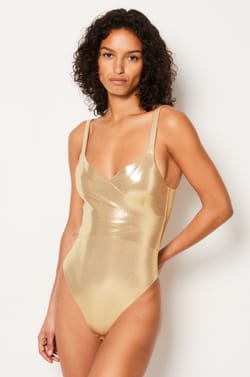 Wireless Wrap-Around Bralette;${refinementColor}