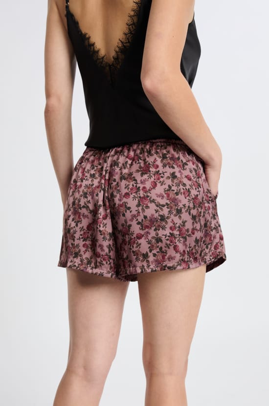 Short de pyjama satiné;${refinementColor}