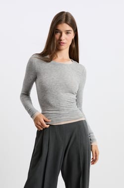 Round neck t-shirt with wool;${refinementColor}