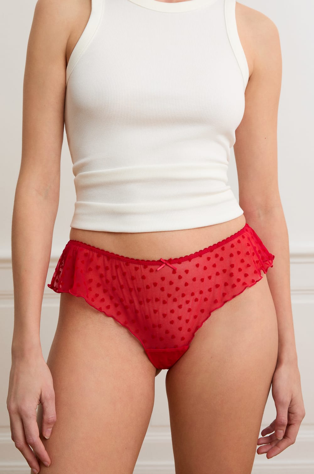 Panty culotte de tul flocado con motivos de corazones;${refinementColor}