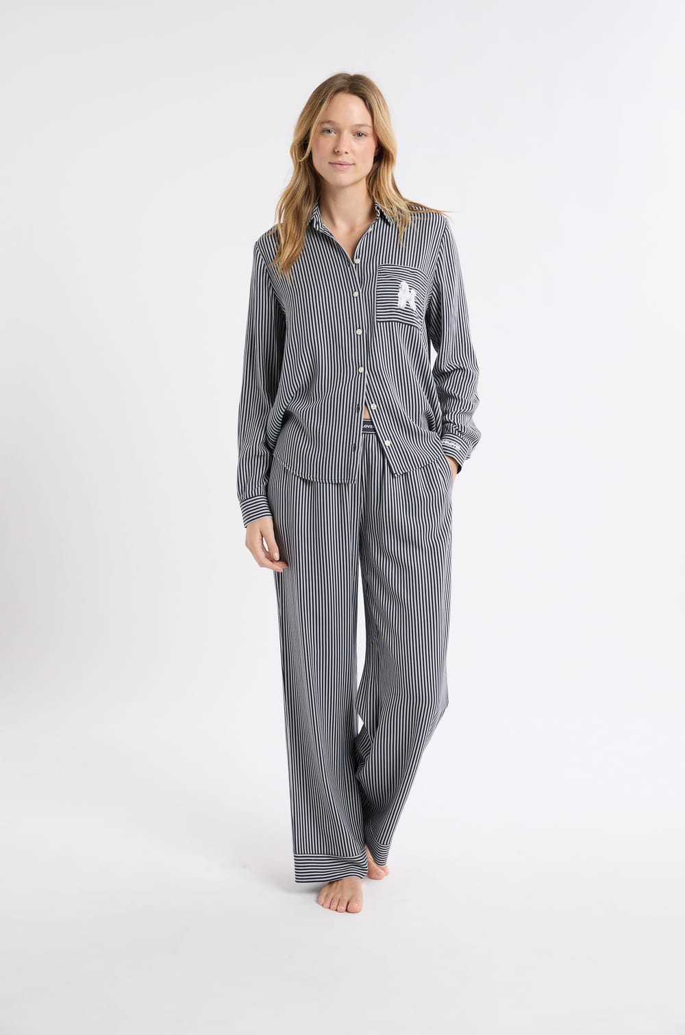 Pantalon de pyjama à rayures et taille élastique;${refinementColor}