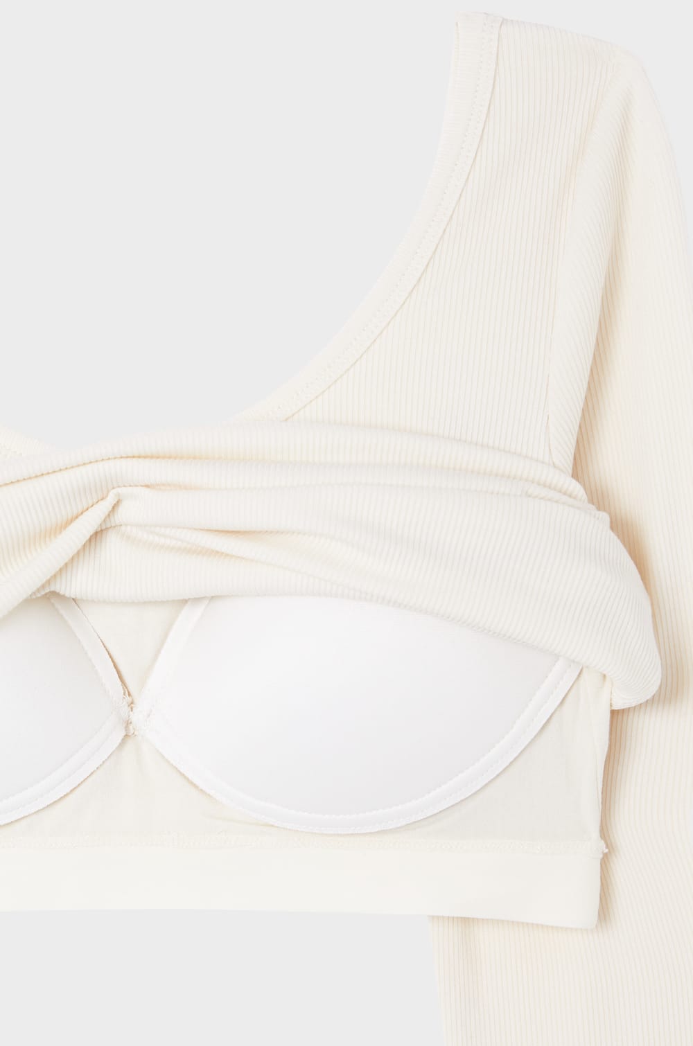 Long-sleeved round neck t-shirt with integrated bra;${refinementColor}