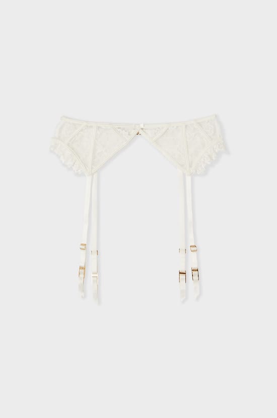 Lace Garter Belt;${refinementColor}
