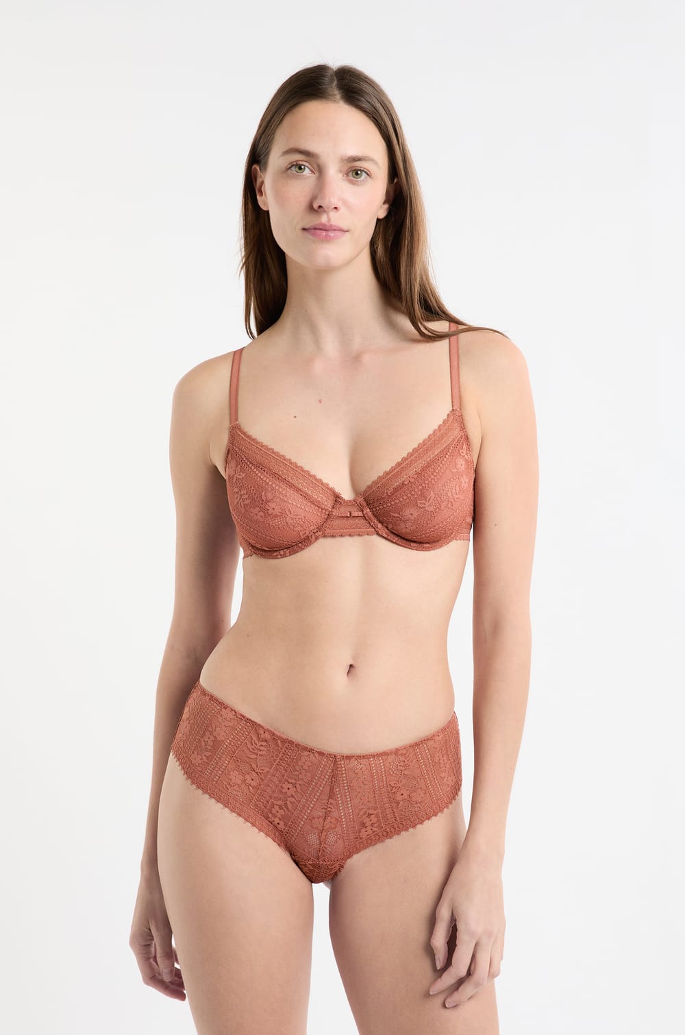 Lace Boyshort;${refinementColor}