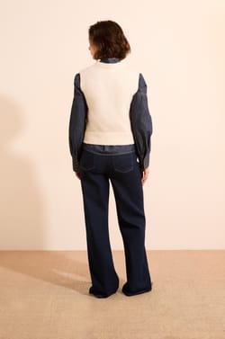 Pull sans manches &agrave; col rond;${refinementColor}