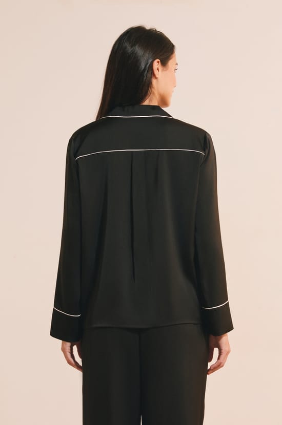 Chemise de pyjama satin&eacute;e;${refinementColor}