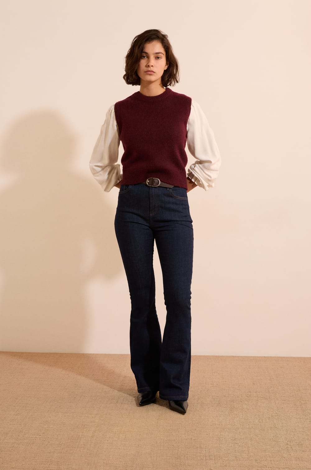 Pull sans manches &agrave; col rond;${refinementColor}