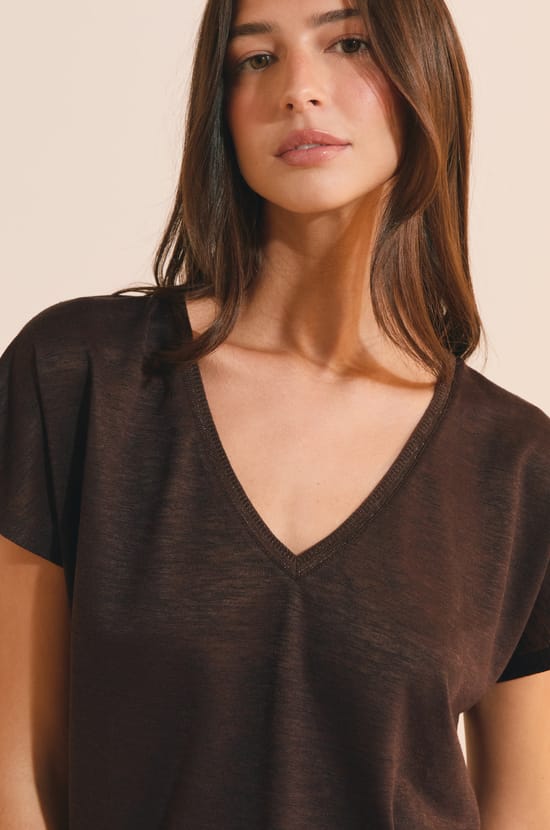 T-shirt manches courtes &agrave; col V;${refinementColor}
