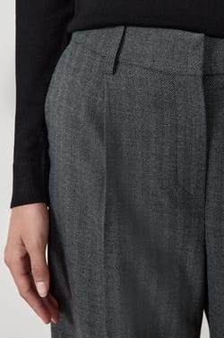 Pantalon large;${refinementColor}