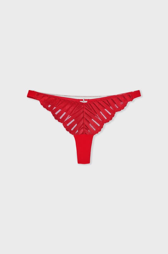 Tanga aus Spitze mit Schmuckdetails;${refinementColor}