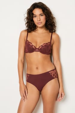 Shorty en tulle brodé;${refinementColor}