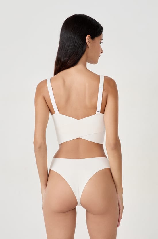 No Bra Effect Bralette;${refinementColor}