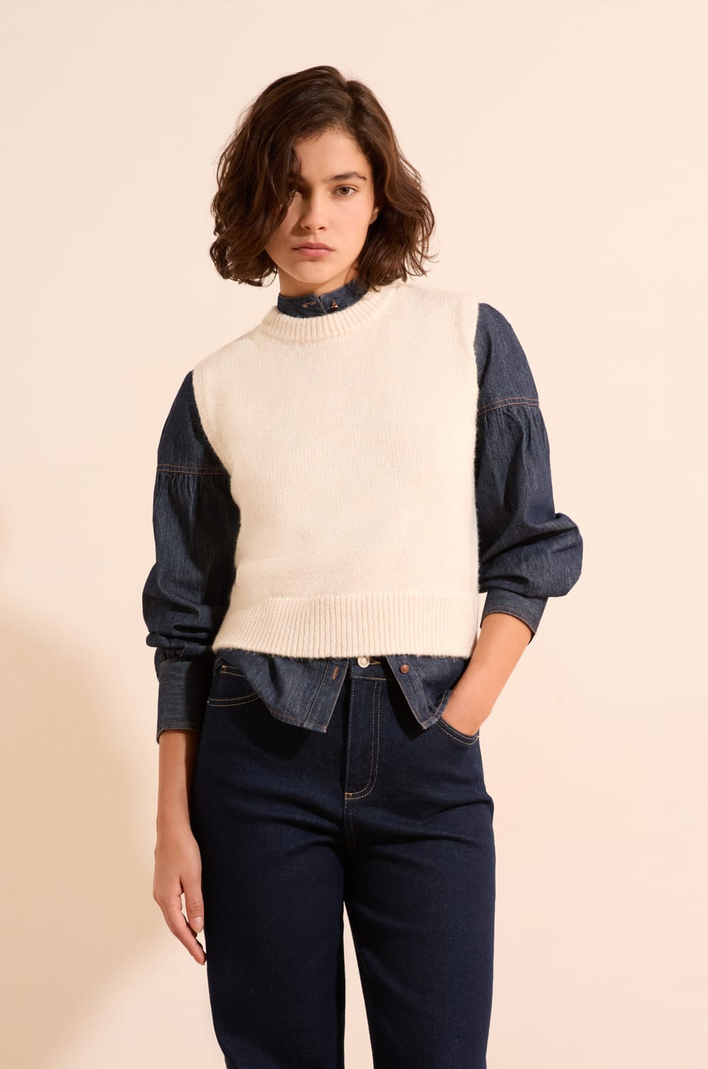 Pull sans manches &agrave; col rond;${refinementColor}