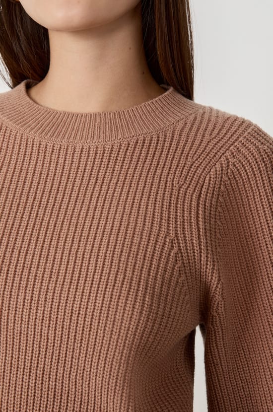 Pull &agrave; manches bouffantes avec laine;${refinementColor}